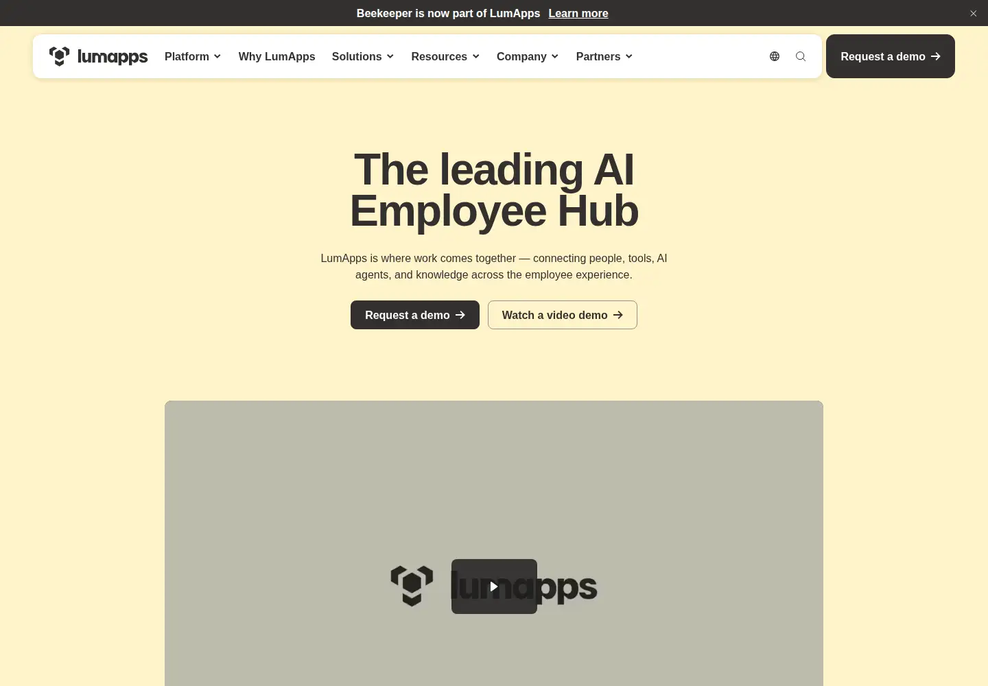 Screenshot of lumapps.com
