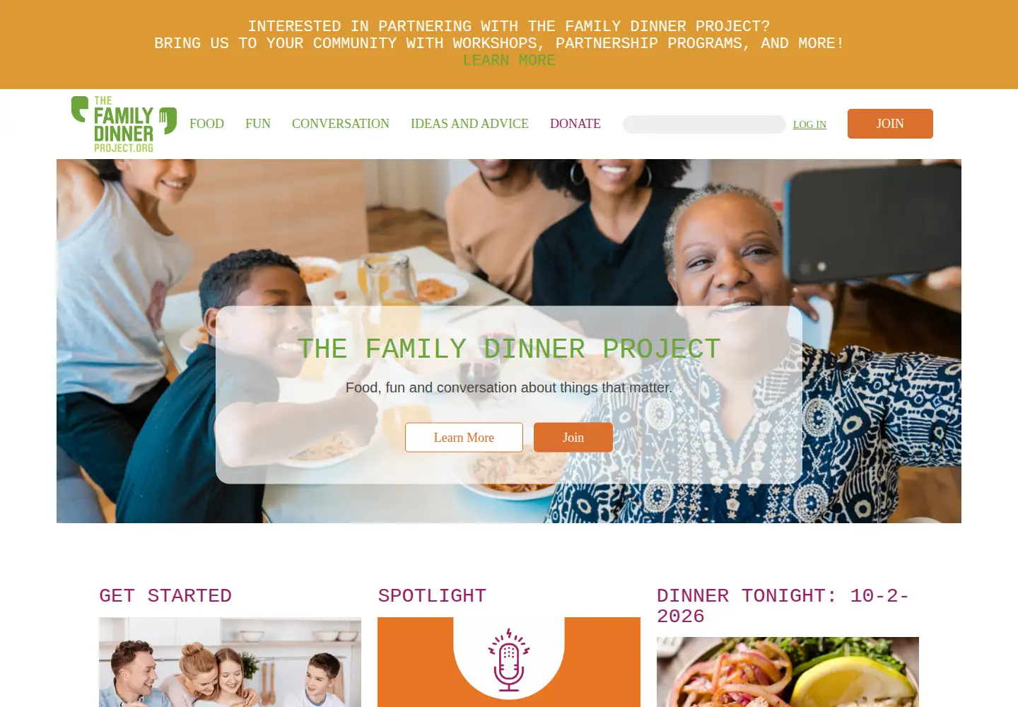 Screenshot of thefamilydinnerproject.org