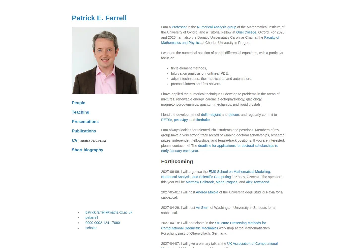 Screenshot of pefarrell.org