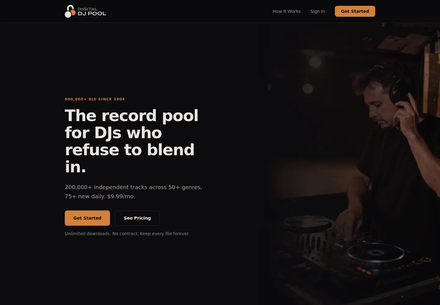 Screenshot of digitaldjpool.com