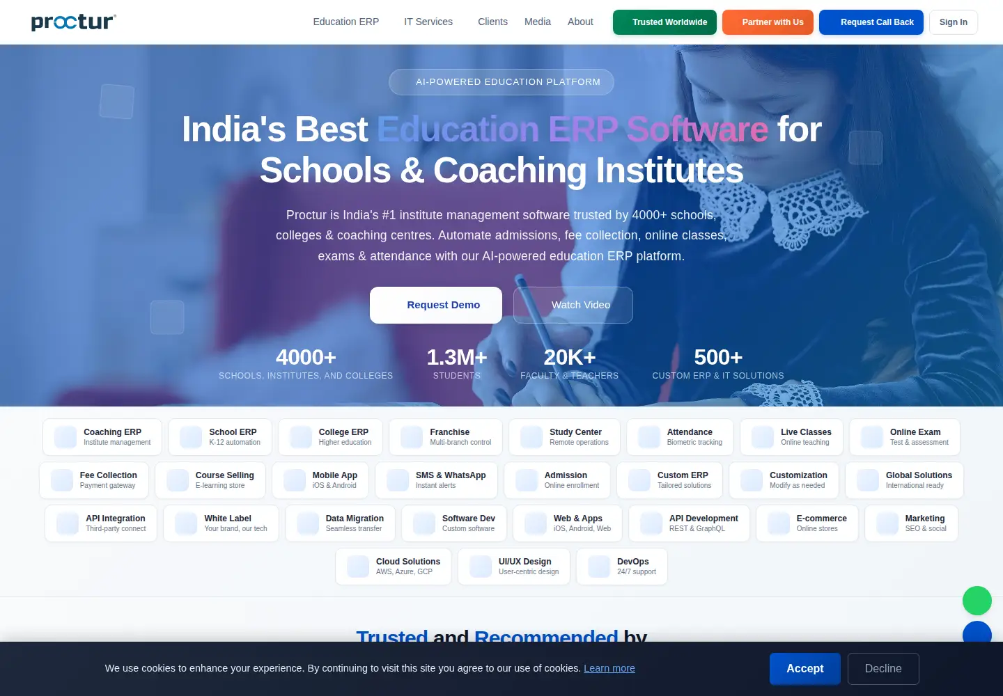 Screenshot of proctur.com