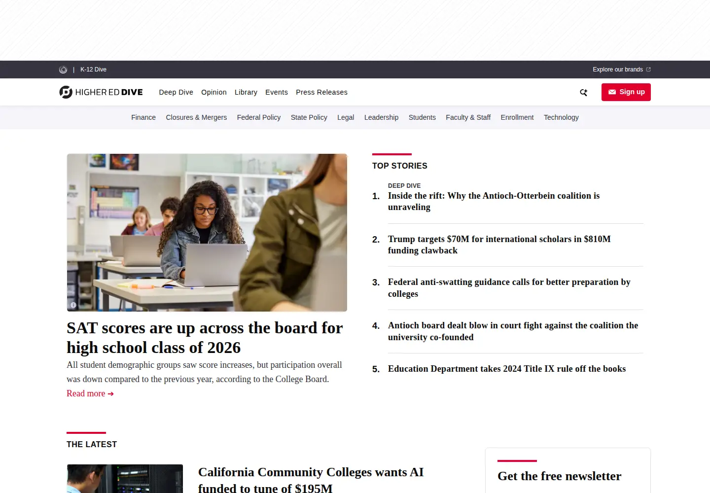 Screenshot of highereddive.com