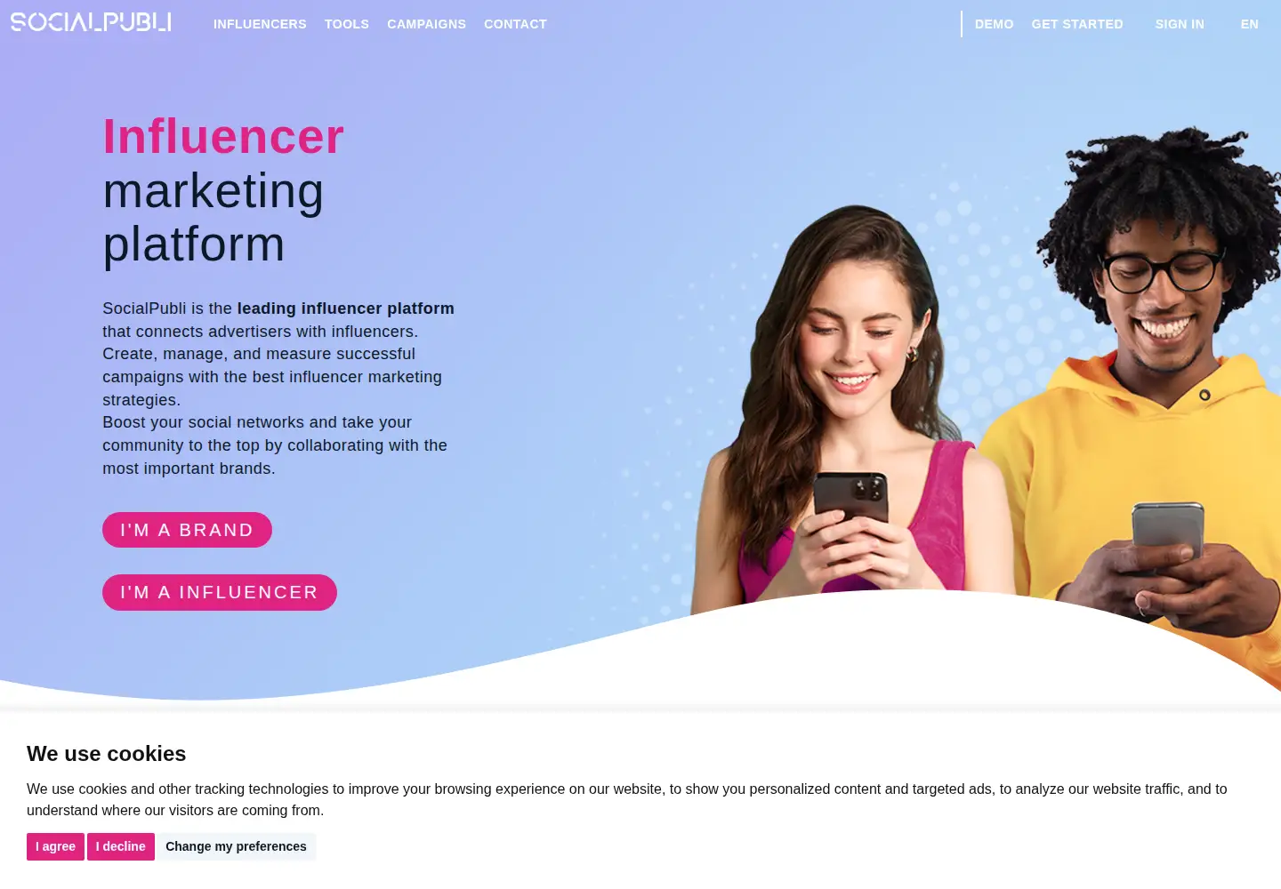 Screenshot of socialpubli.com