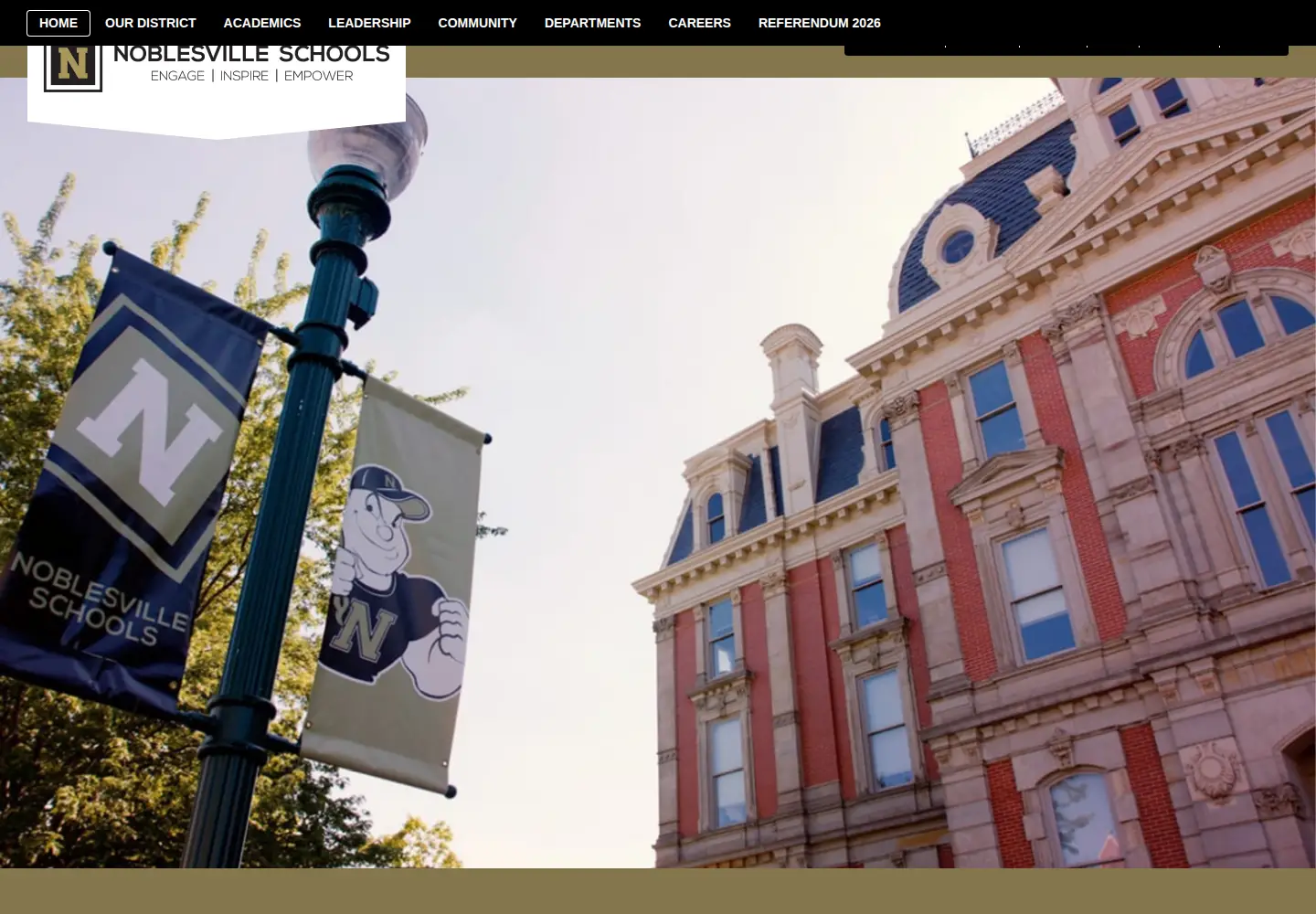 Screenshot of noblesvilleschools.org