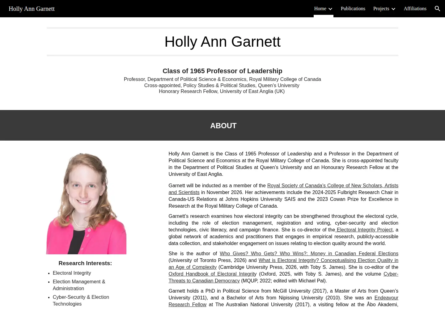 Screenshot of hollyanngarnett.com
