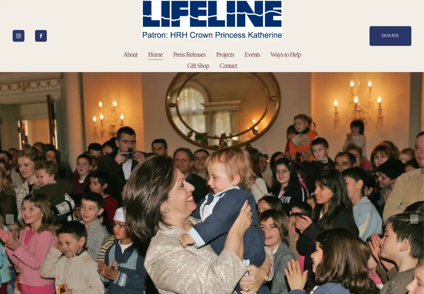 Screenshot of lifelinechicago.net