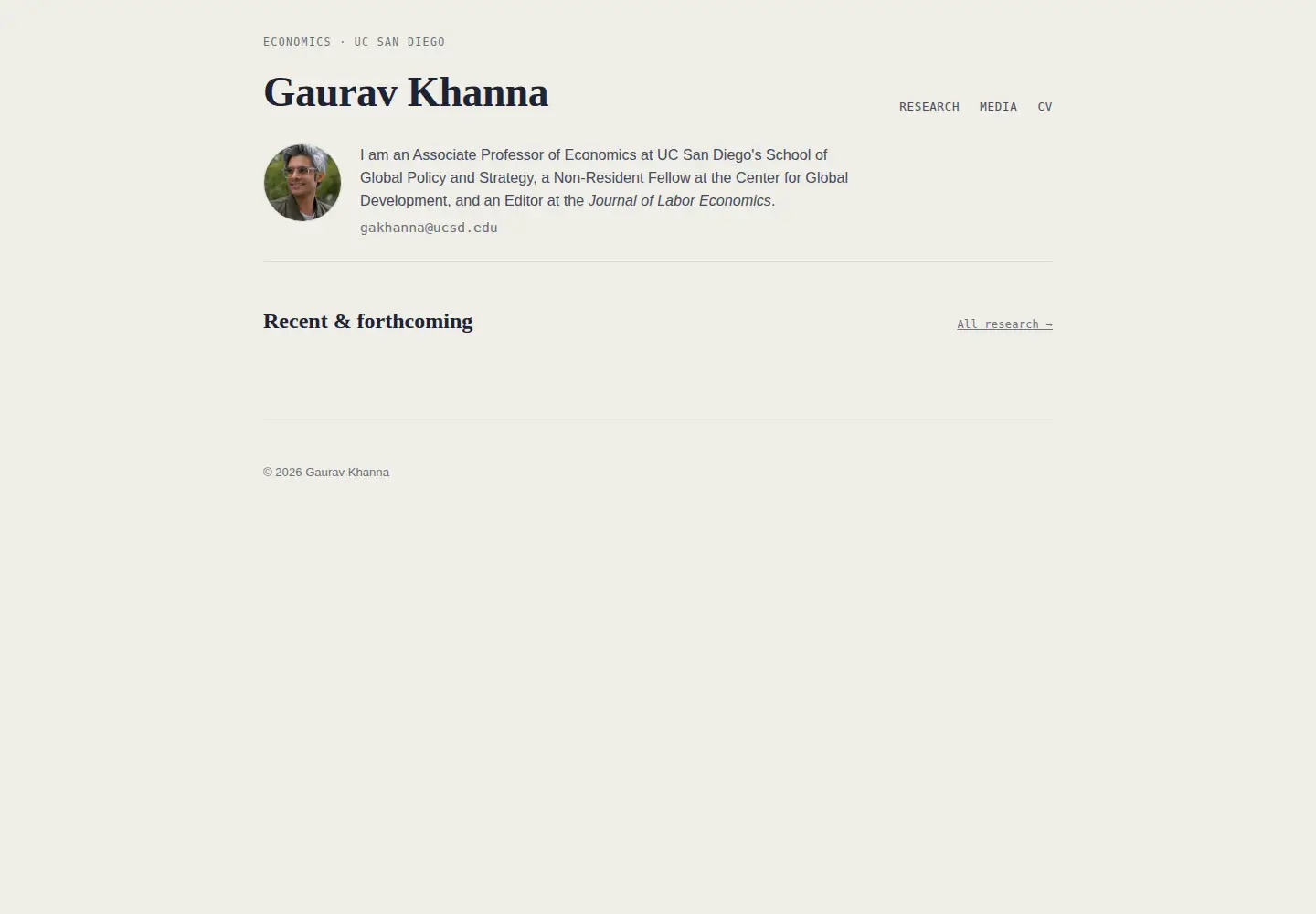 Screenshot of econgaurav.com