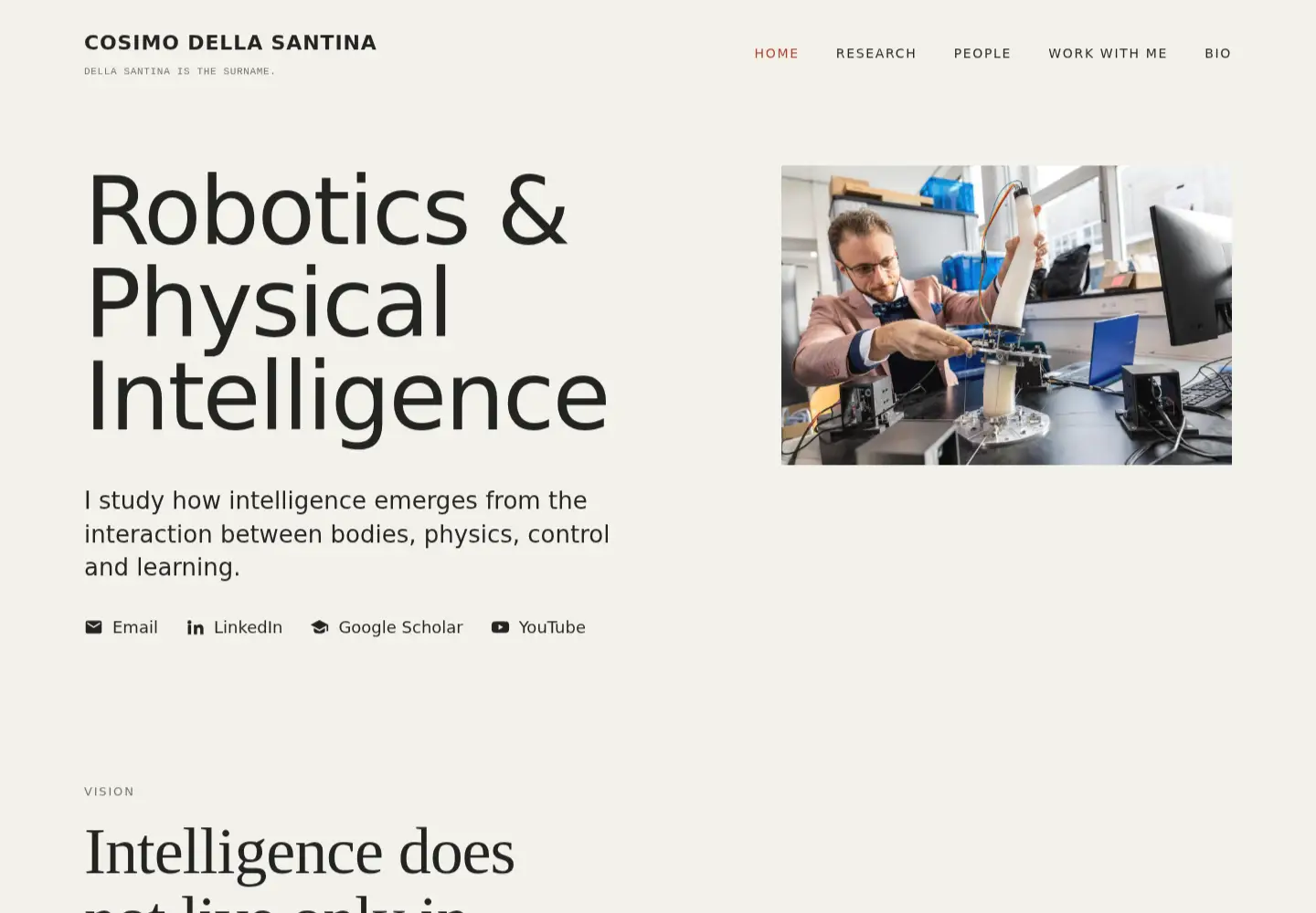 Captured homepage of cosimodellasantina.eu in the current scan