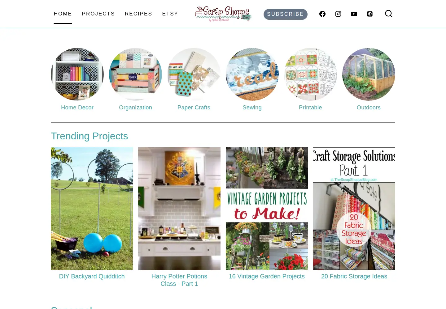Screenshot of thescrapshoppeblog.com