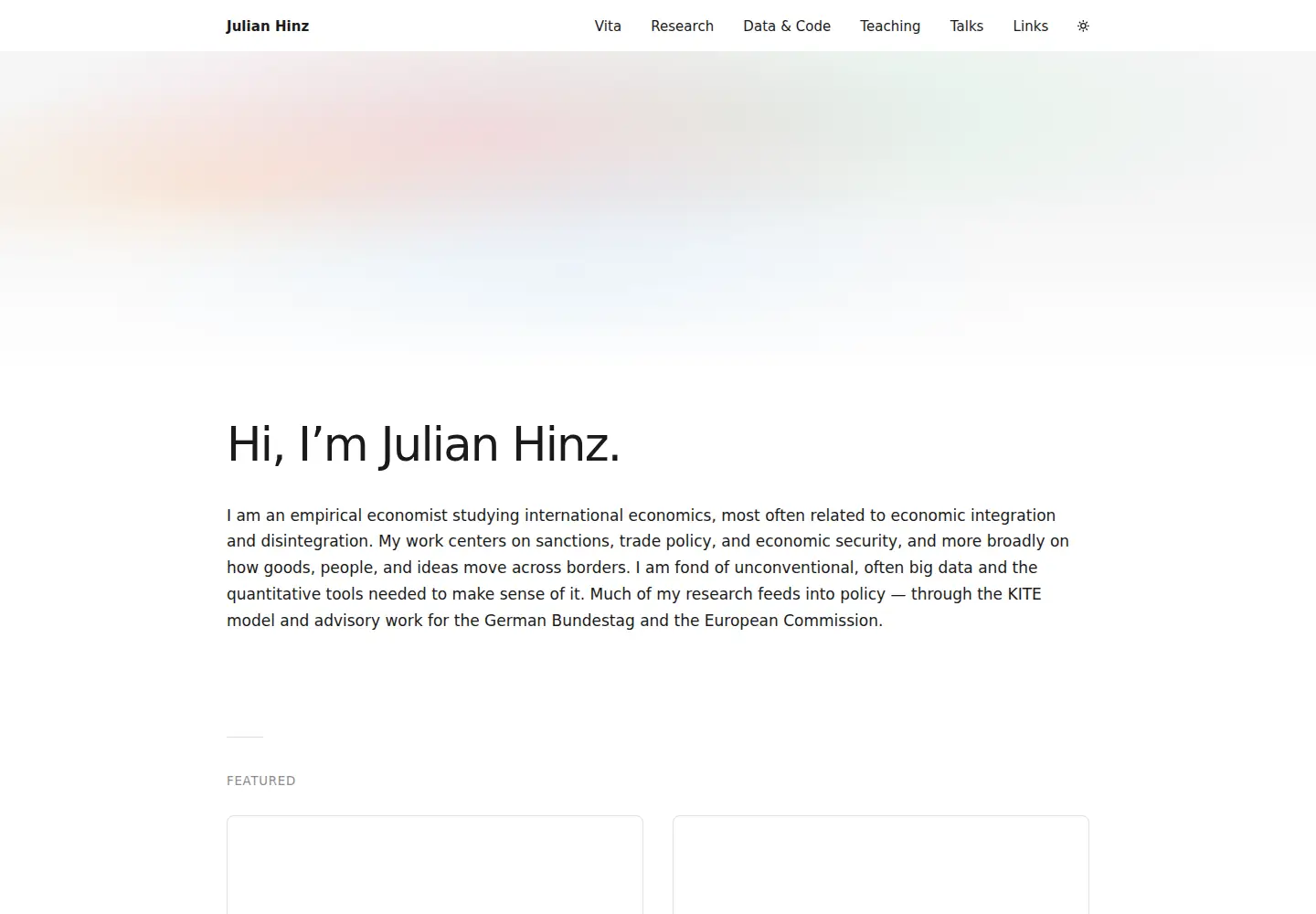 Screenshot of julianhinz.com