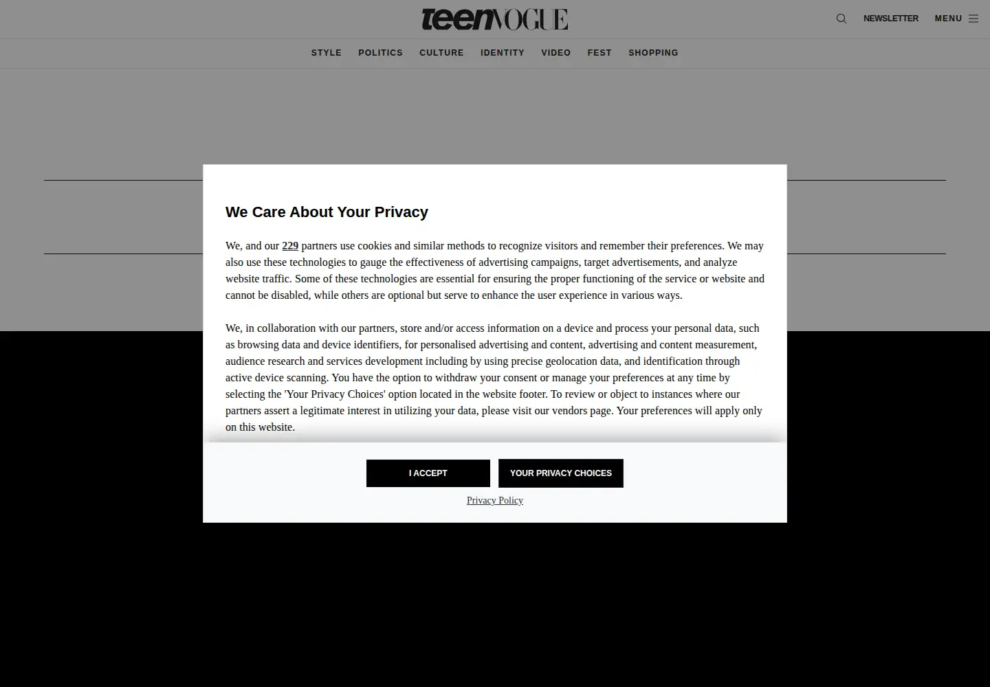 Screenshot of teenvogue.com
