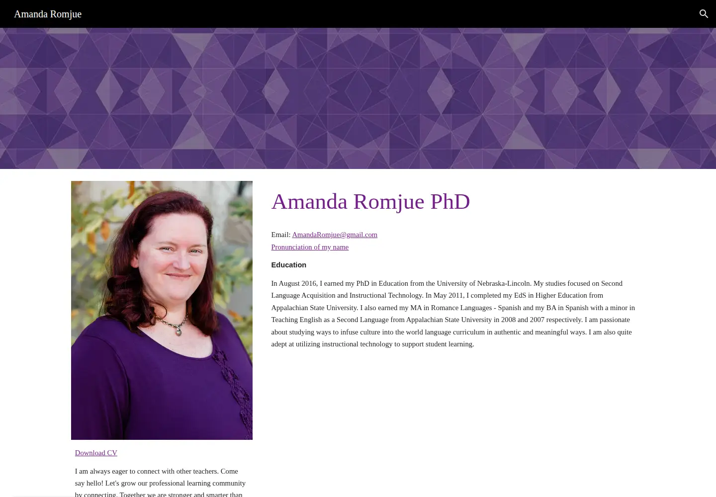 Screenshot of amandaromjue.com