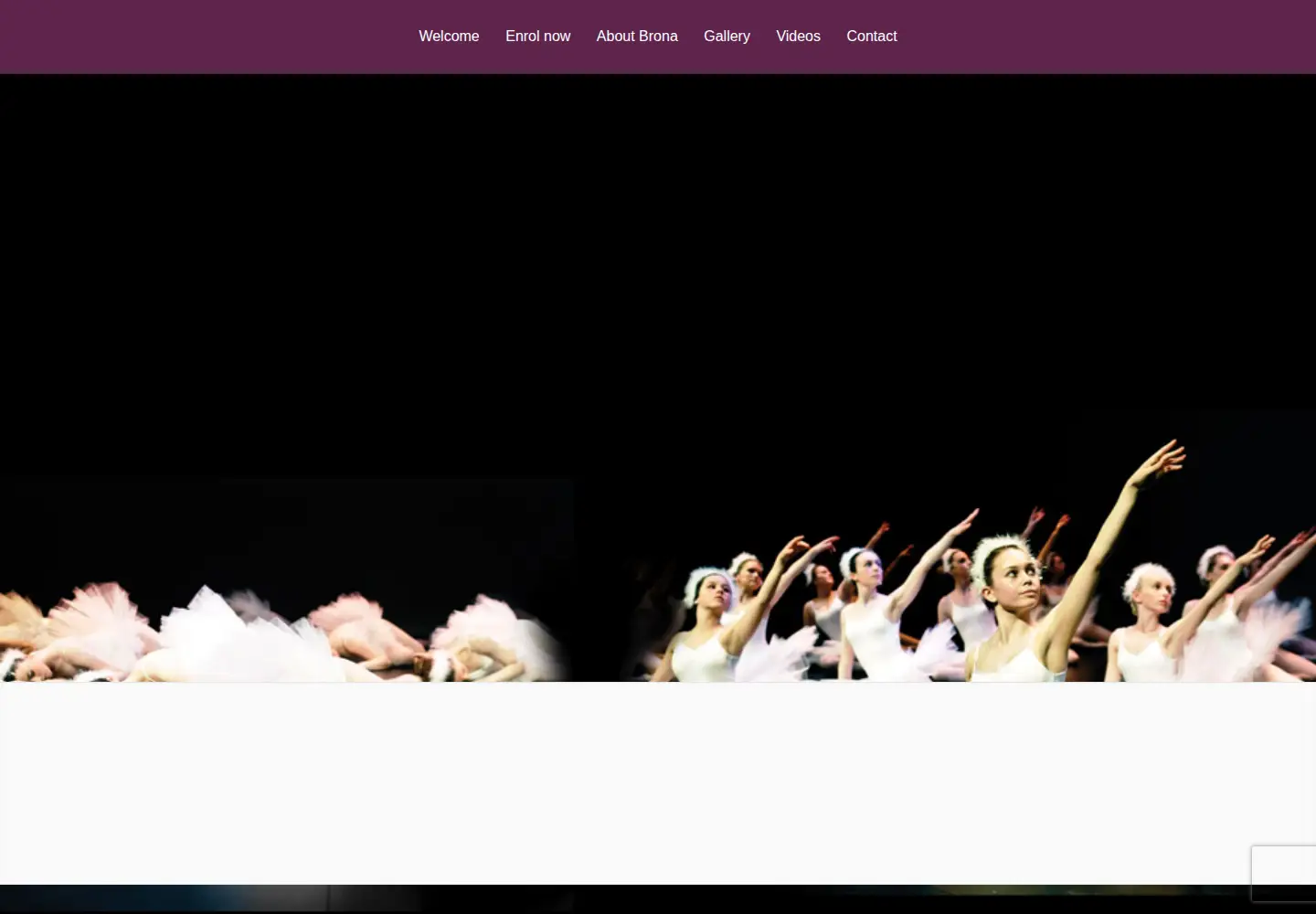 Screenshot of bronamacnally.com