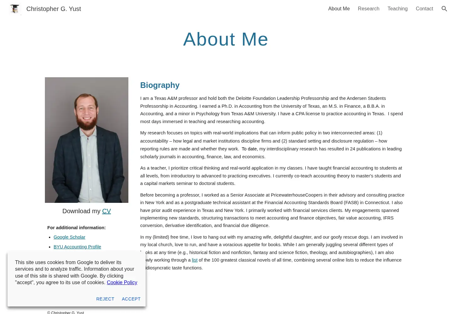 Screenshot of christopheryust.com