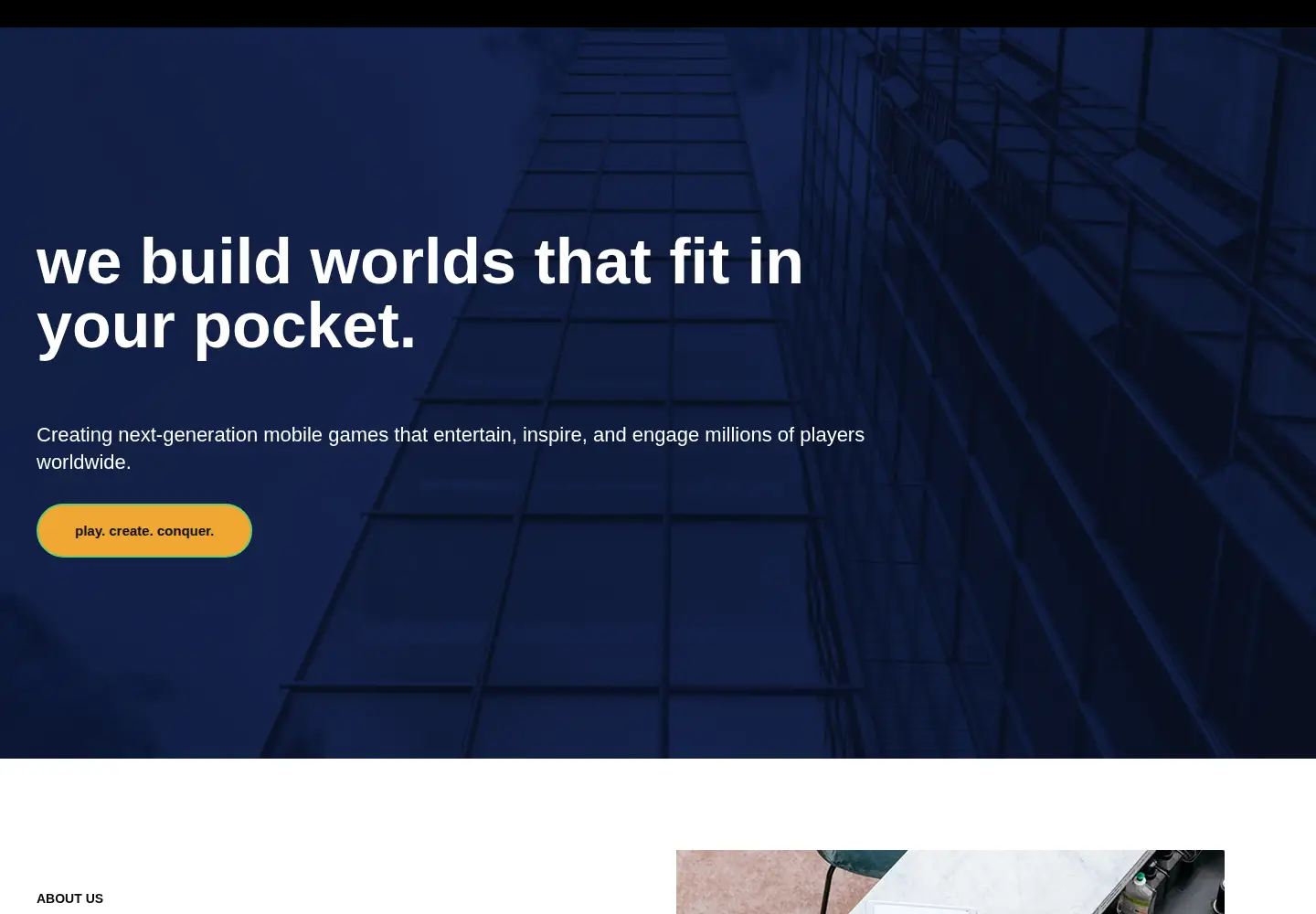 Screenshot of gamesquarestudio.com