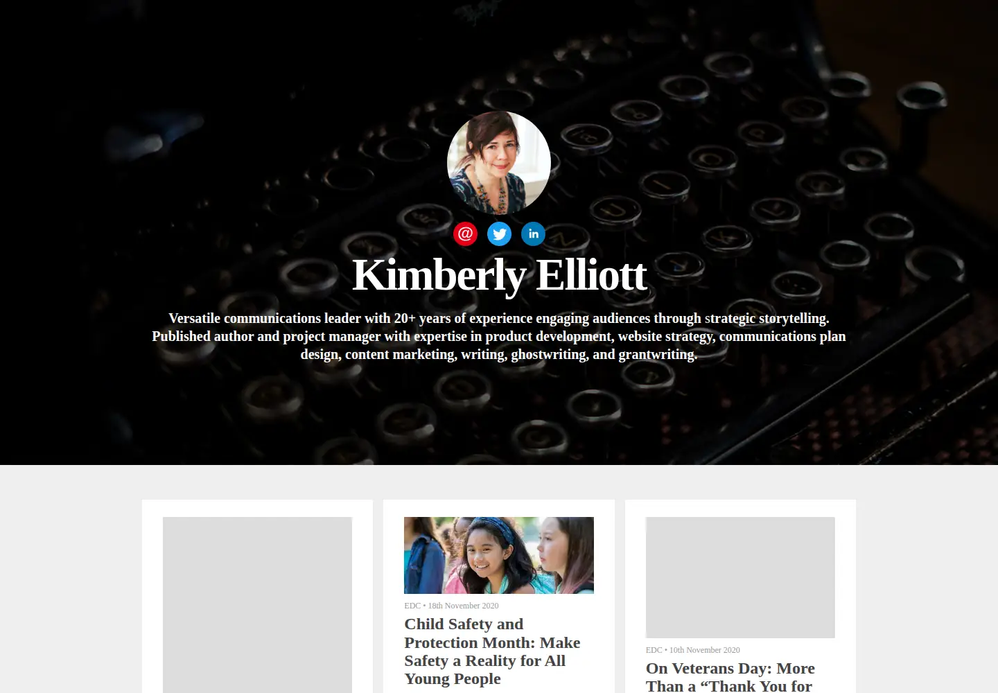 Screenshot of kimacelliott.com