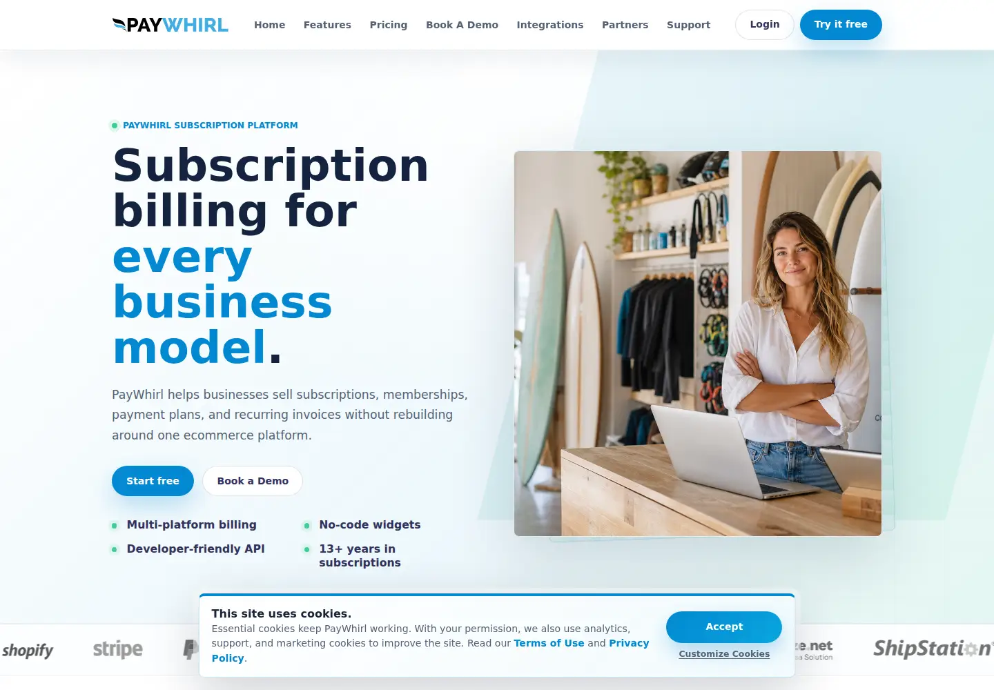Screenshot of paywhirl.com