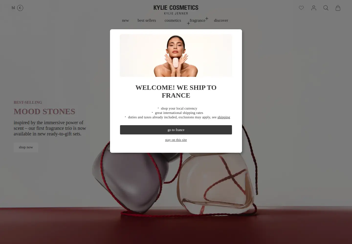Screenshot of kyliecosmetics.com