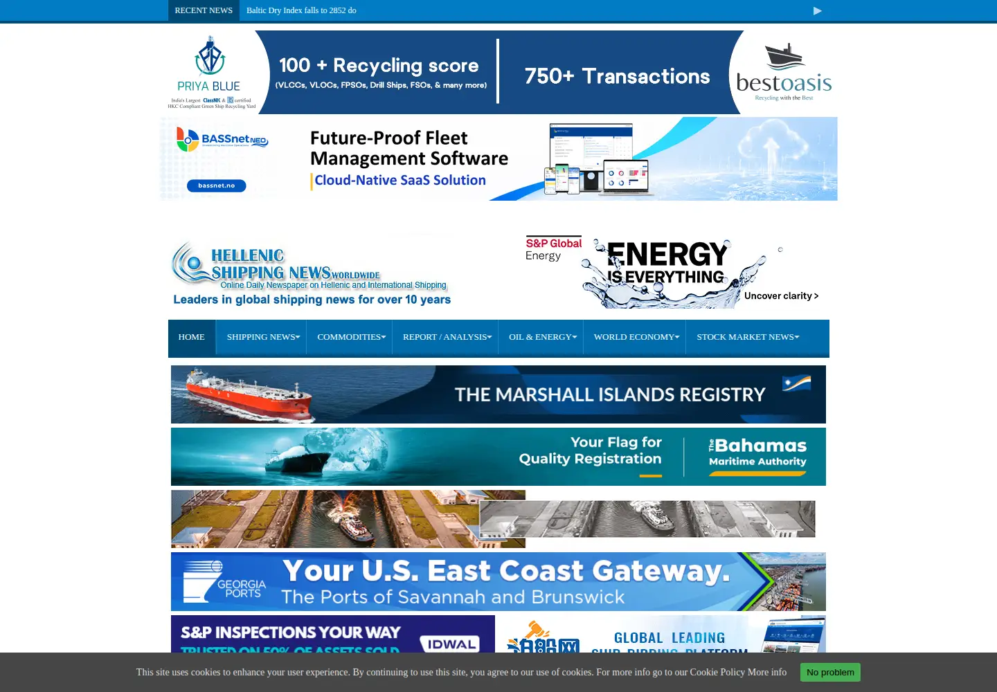 Screenshot of hellenicshippingnews.com