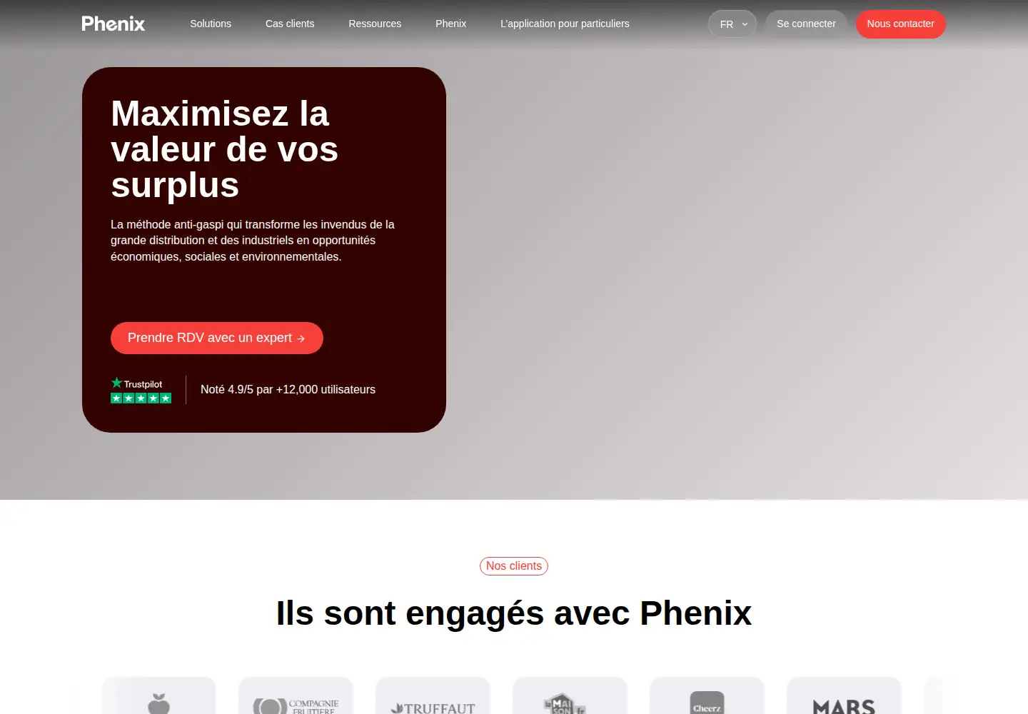 Screenshot of wearephenix.com