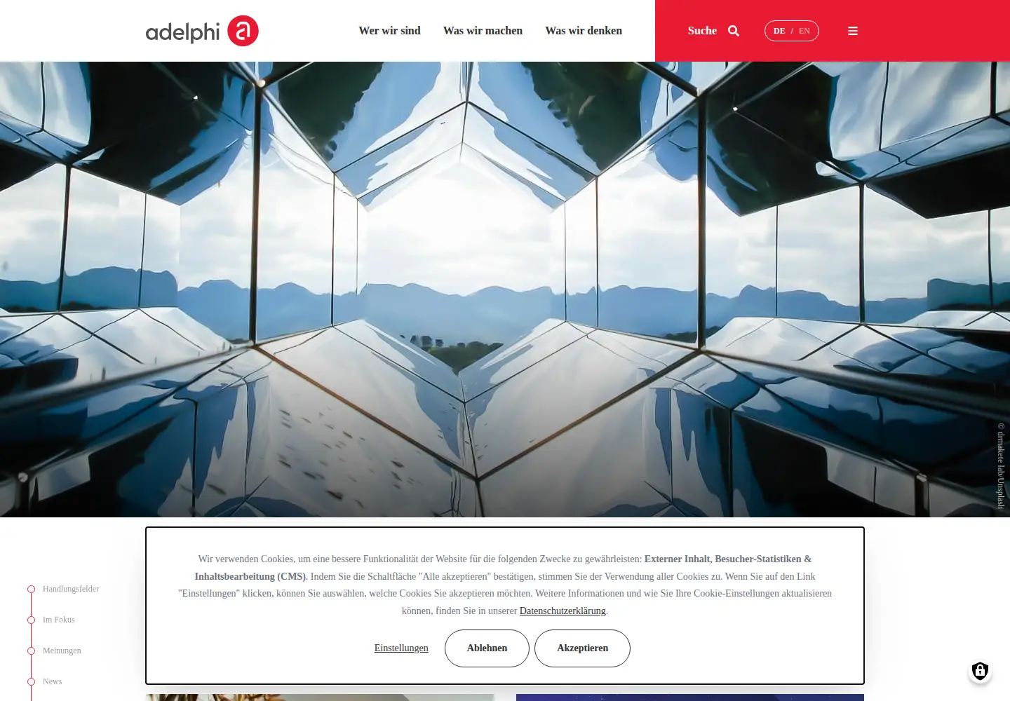 Screenshot of adelphi.de