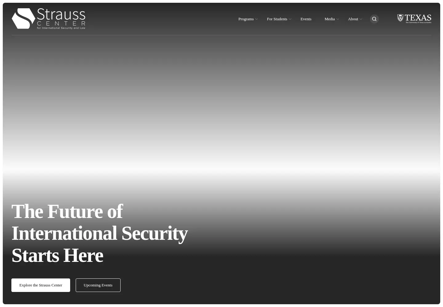 Screenshot of strausscenter.org