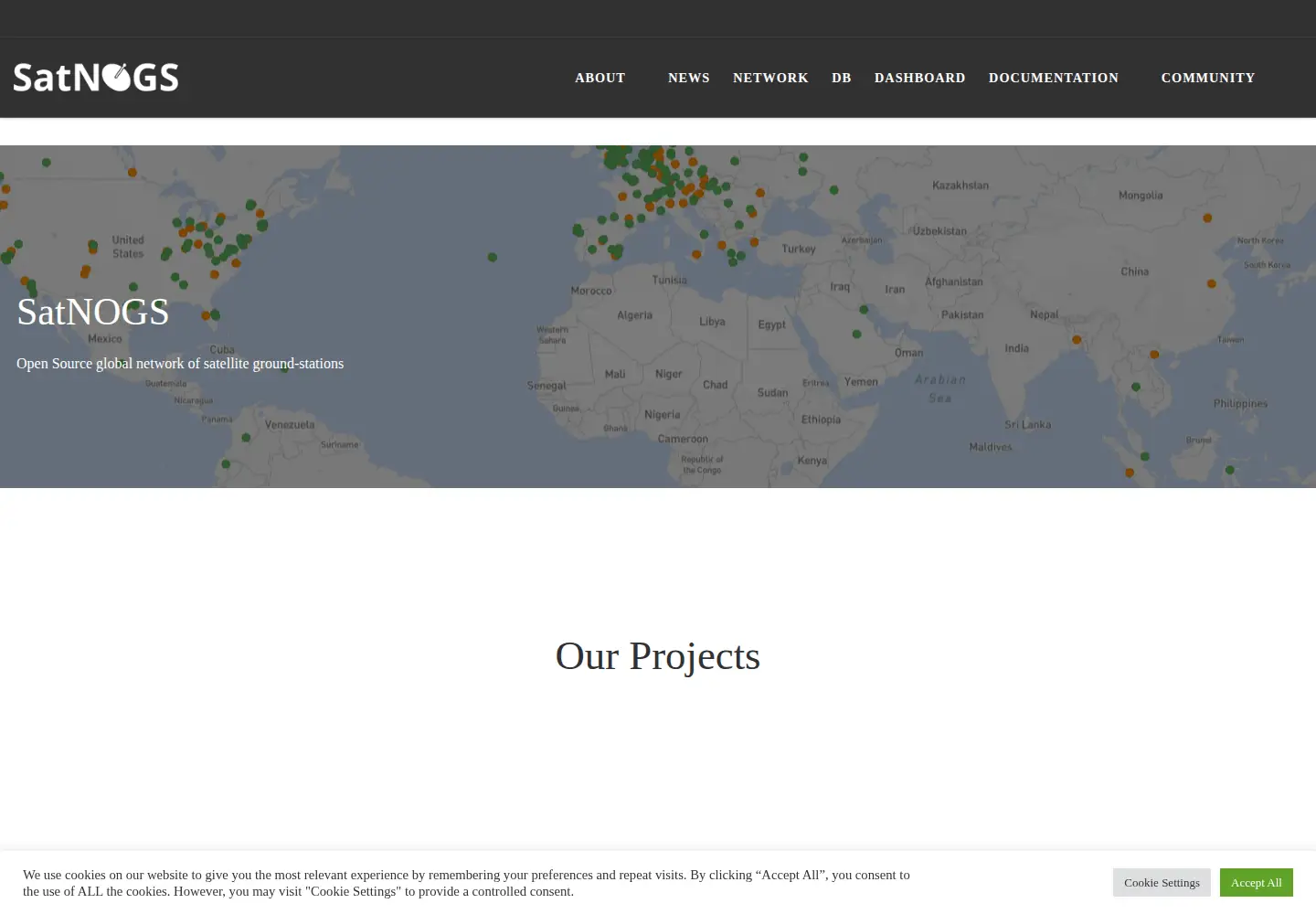 Screenshot of satnogs.org