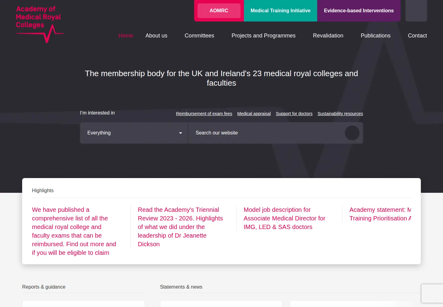 Screenshot of aomrc.org.uk