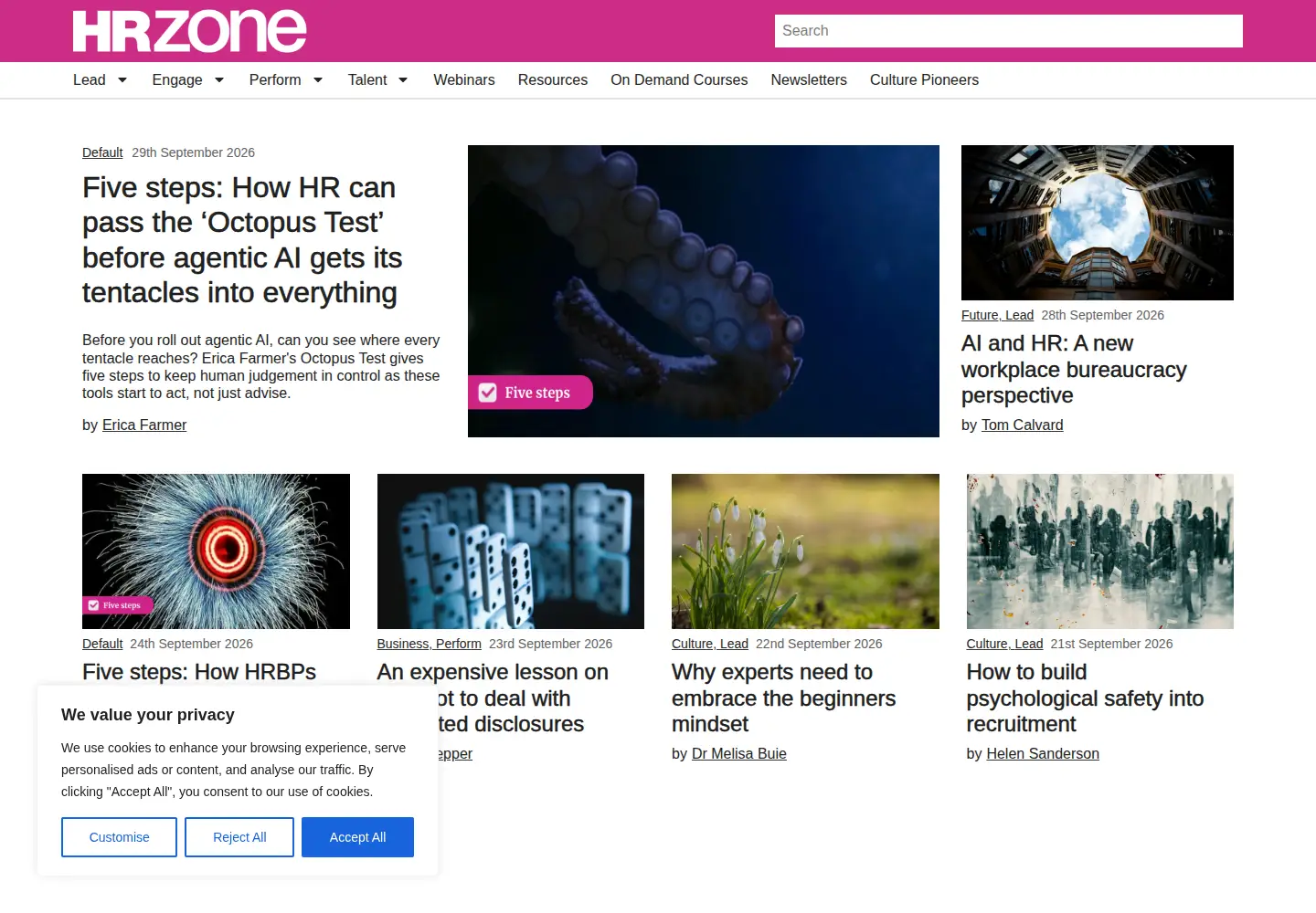 Screenshot of hrzone.com