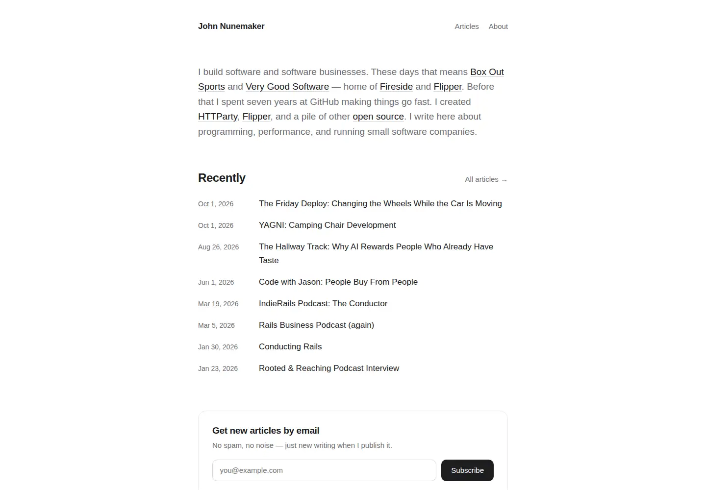 Screenshot of johnnunemaker.com