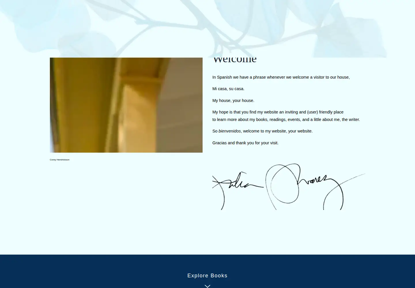 Screenshot of juliaalvarez.com