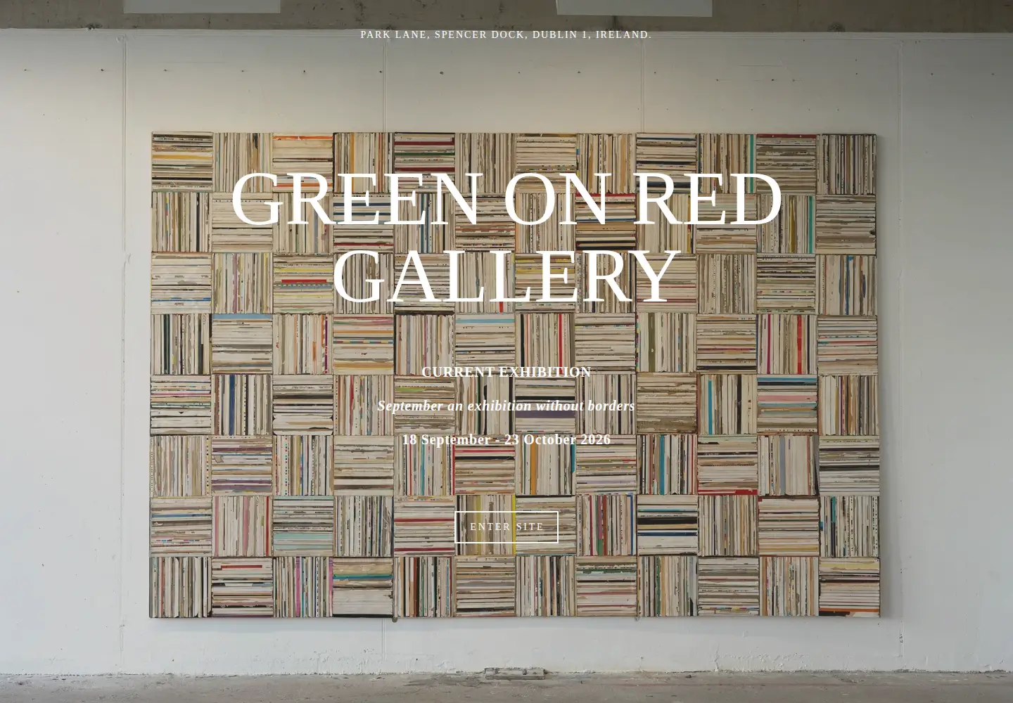 Screenshot of greenonredgallery.com