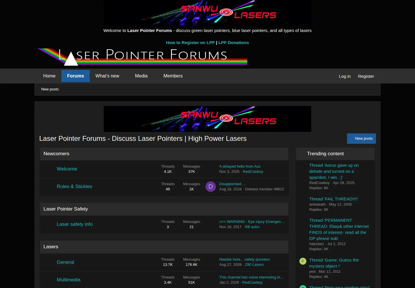 Screenshot of laserpointerforums.com