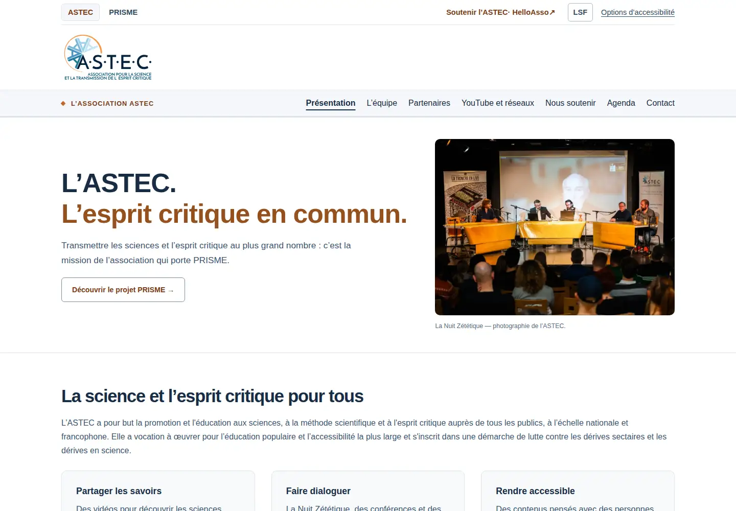 Screenshot of esprit-critique.org