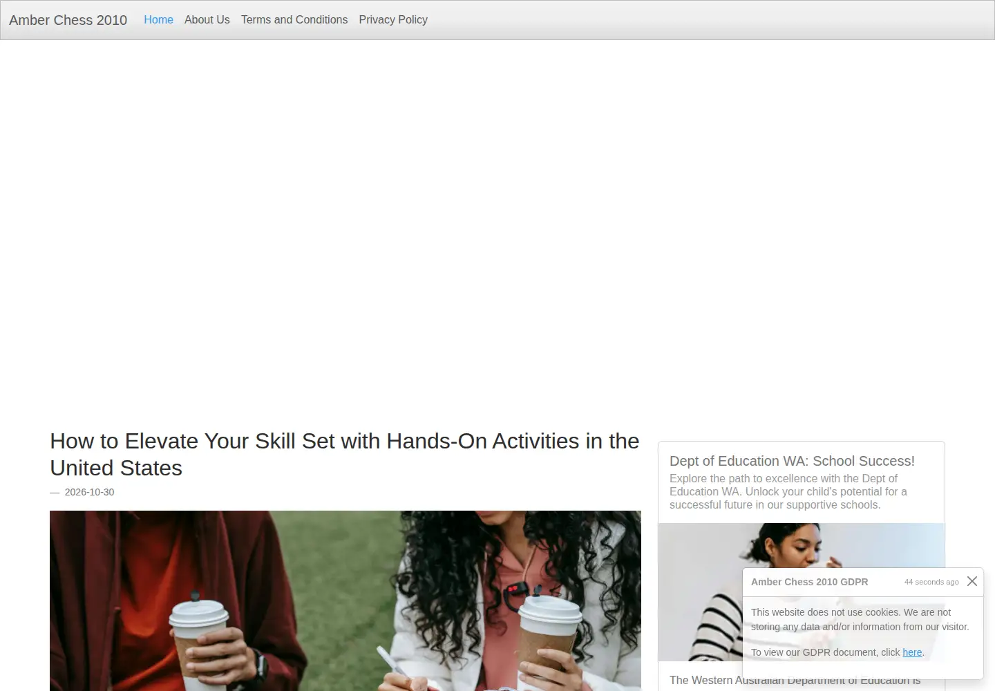 Screenshot of amberchess2010.com