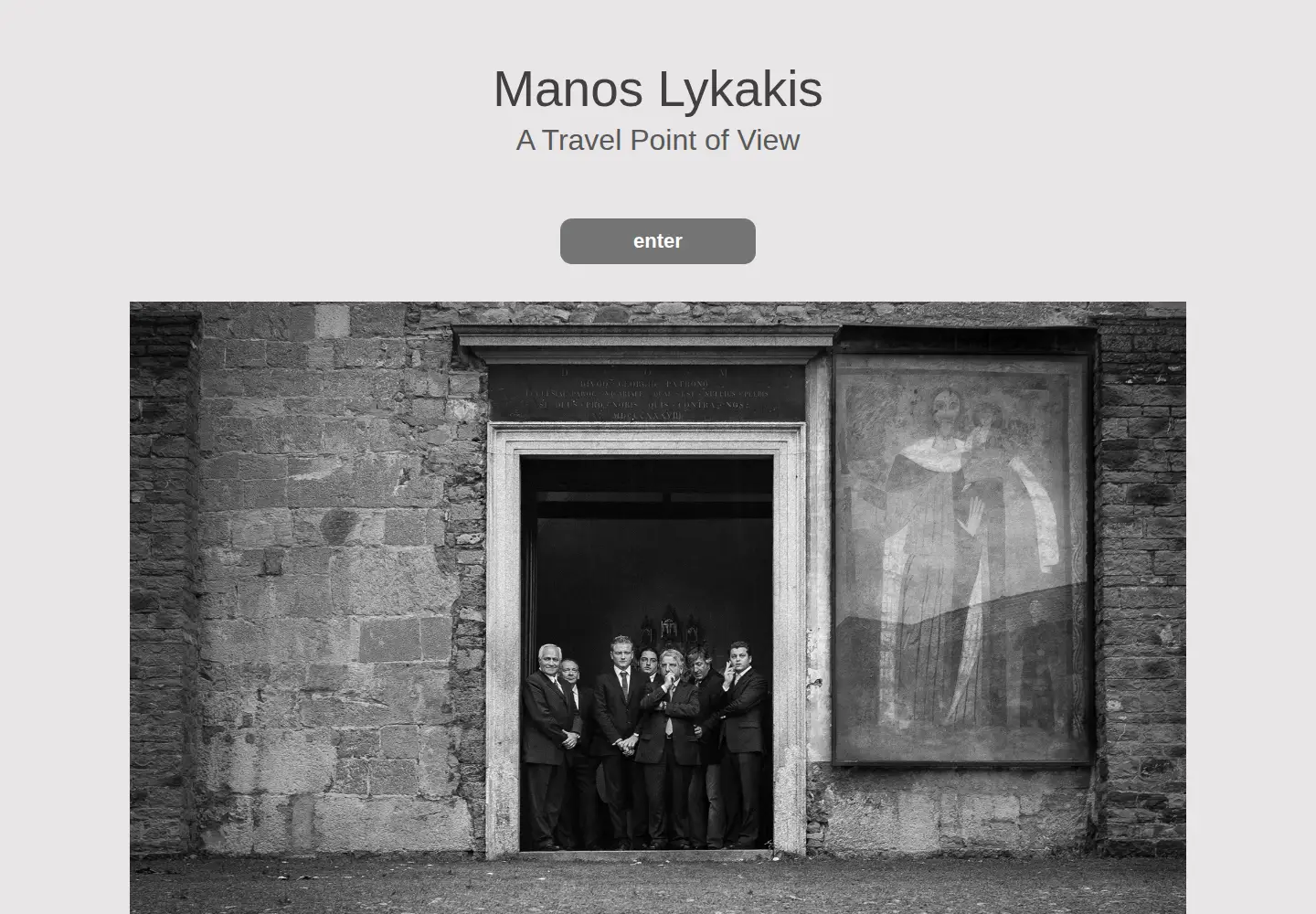 Captured homepage of manoslykakis.com in the current scan