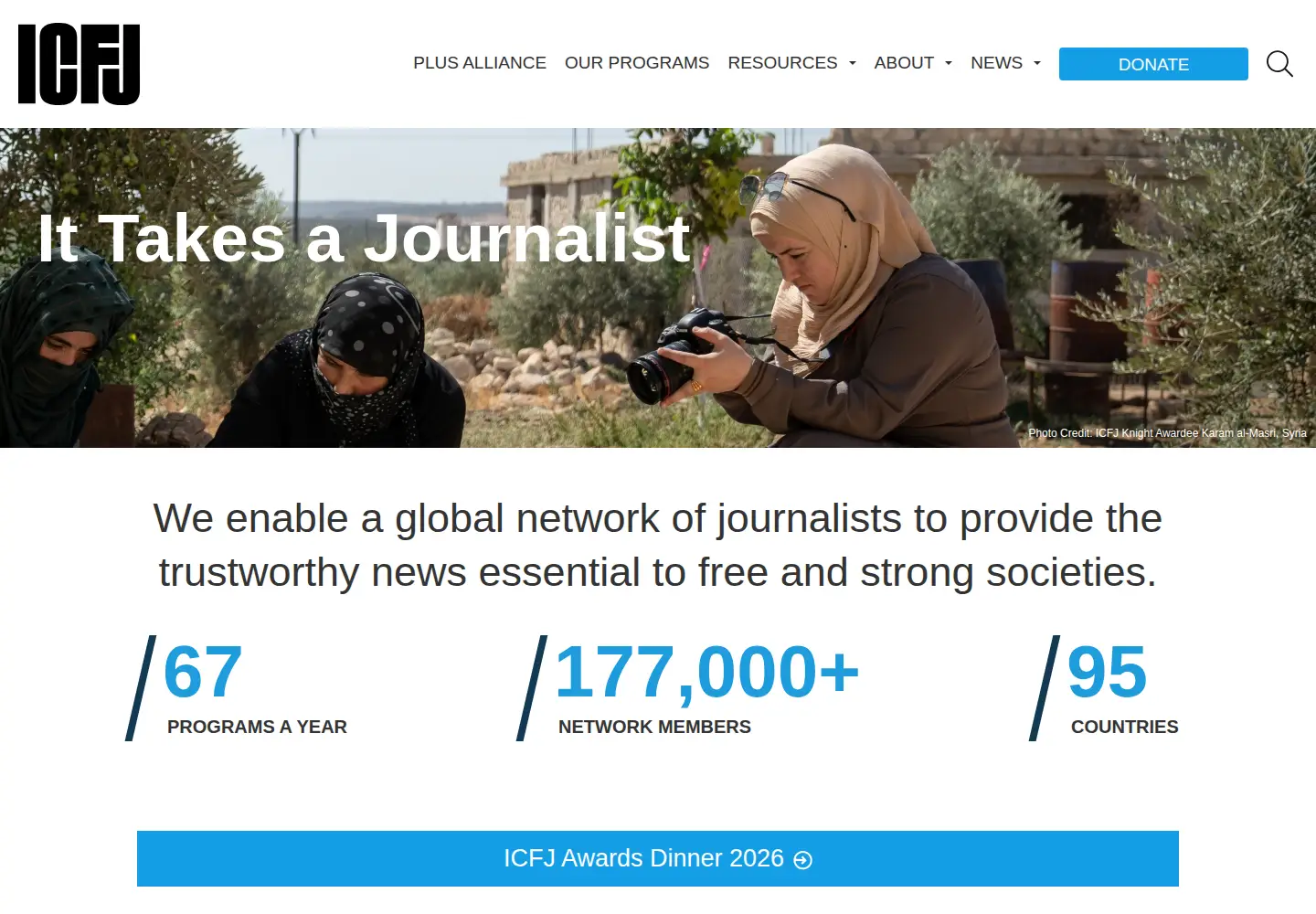 Screenshot of icfj.org