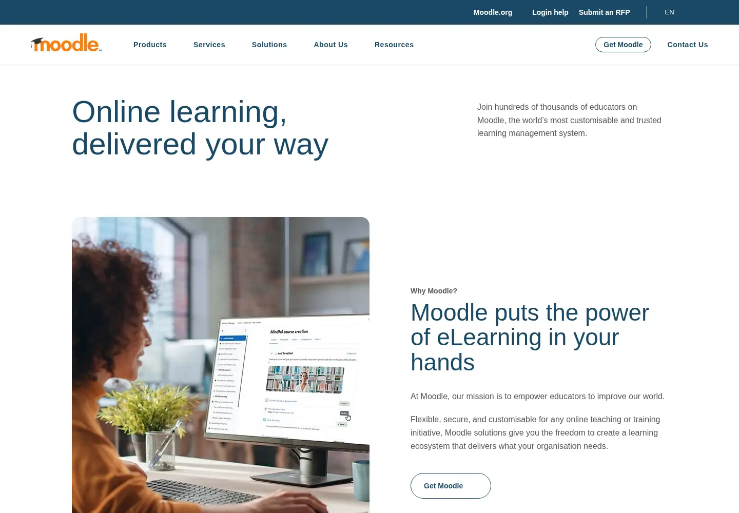 Screenshot of moodle.com
