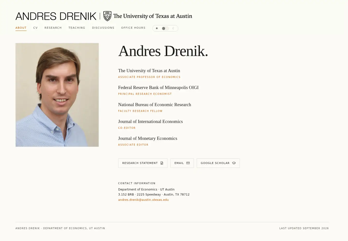 Screenshot of andresdrenik.com