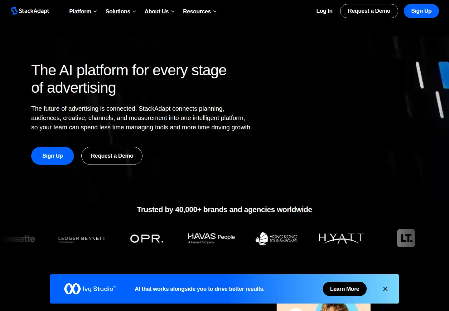 Screenshot of stackadapt.com